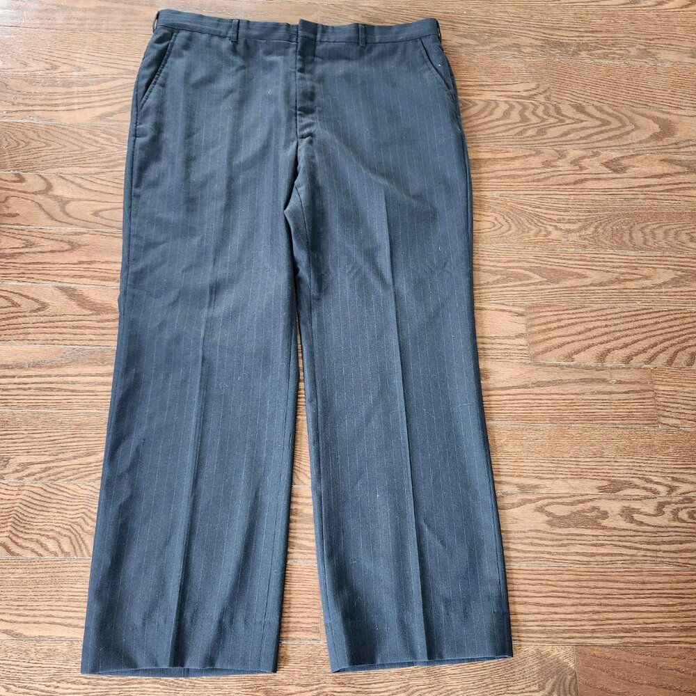 Stanfford Vintage Men’s Classic Dress Pants 40x30 Gray Striped  Made in USA